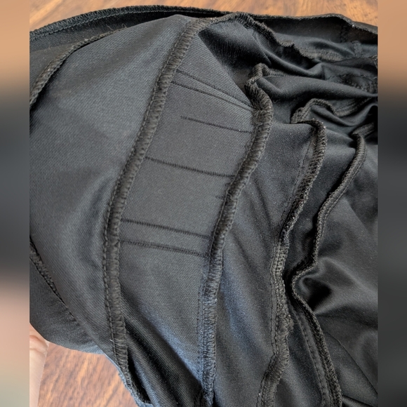 Vintage Y2K Lissa Paris Dress, Black Sleeveless Mini Bodycon w Ruffle Skirt - Picture 14 of 14